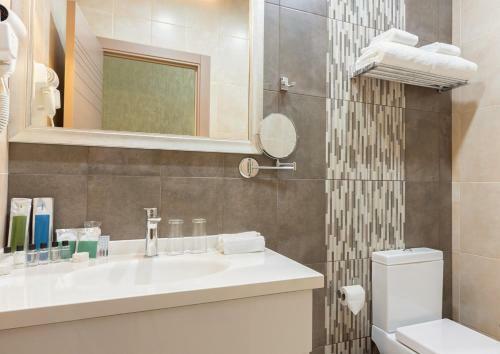 Dave Hotel Yerevan