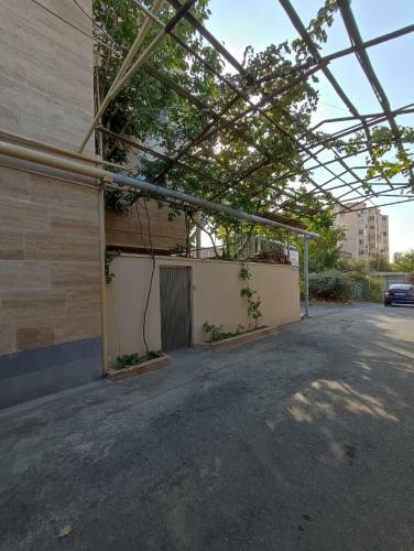 Apartamento Green Rose Studio - Self Checkin - Garden - Bbq
