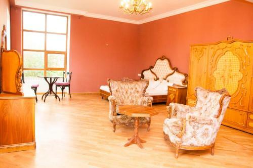 Hostal Chateau Gabriel