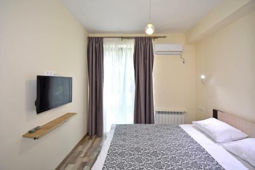 Hostal The Nut Guest House