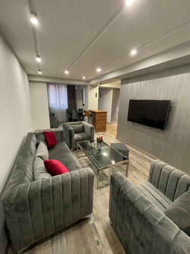 Jasmine Apartments