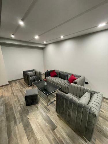 Jasmine Apartments