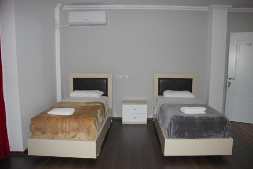 Hotel Veal