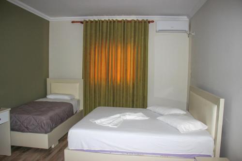 Hotel Veal
