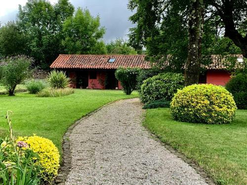 Molino de Renedo A Orillas Del R�o Saja
