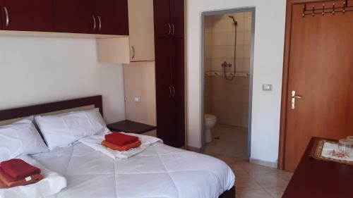 Bed & Breakfast Home Sweet Home - Guest House