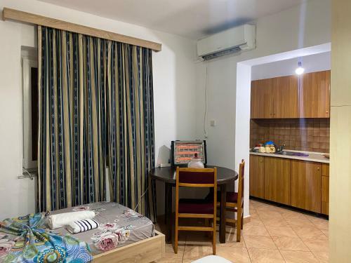 Hostal Guesthouse Sense