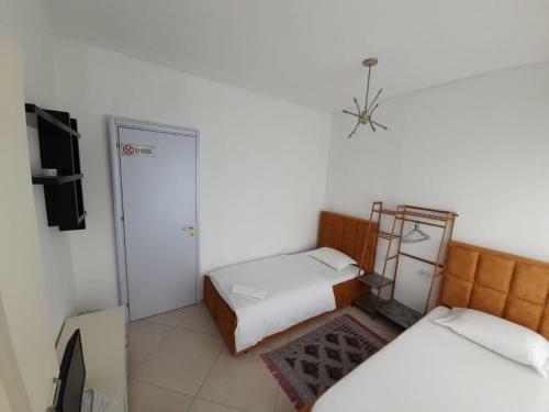 Hostal Guesthouse Bela