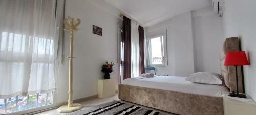 Hostal Guesthouse Bela