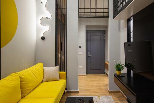 Lit Apartments