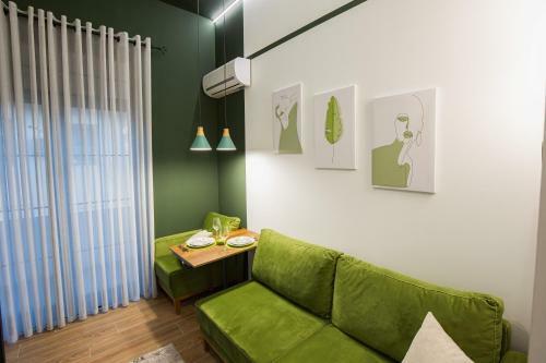 Lit Apartments