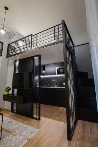 Lit Apartments