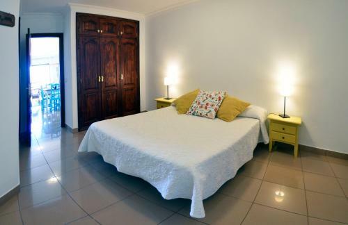 Apartamento C�ntrico, Amplio Y Con Balc�n Cerca Del Mar
