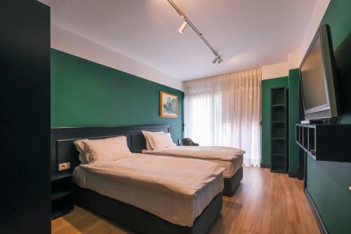 Hostal Friends' Apartment Tirana