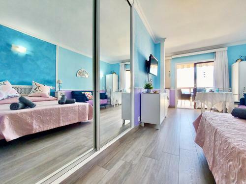 Ocean And Sky Studio Apartment