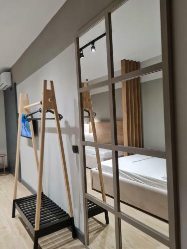 Tam Myslym Shyri Lux Studio Apartment No.1