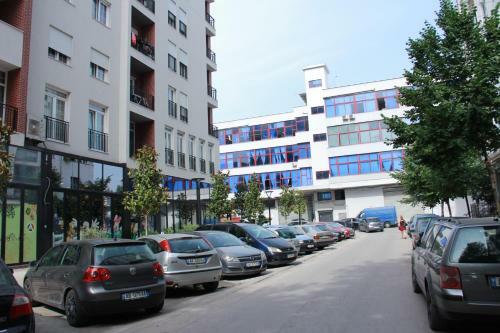 Sukaj Apartments