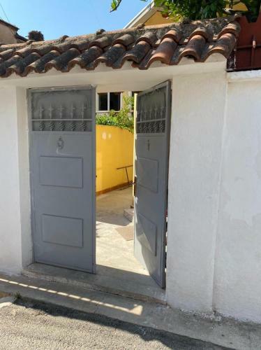 Apartamento Tirana Traditional Home