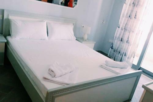 60m2 Luxury Apartment In The Skycraper-brand-new