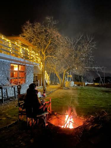 Hostal The House In The Village