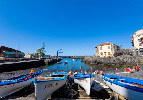 Apartamento Puerto de La Cruz, C�ntrico �tico Con Piscina - Edificio Girasol