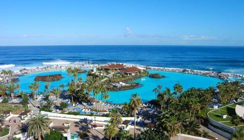 Apartamento Puerto de La Cruz, C�ntrico �tico Con Piscina - Edificio Girasol