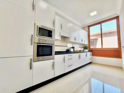 Aromas Suites Apartments