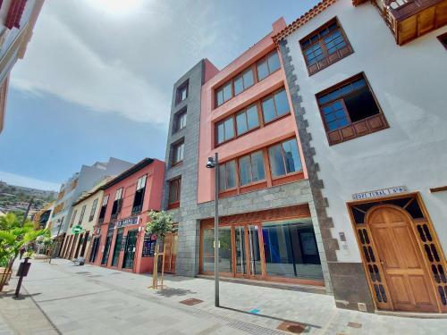 Aromas Suites Apartments