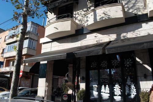 Hotel Tirona