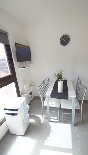 Centrico Apartamentos Con Vistas Cerca de La Playa