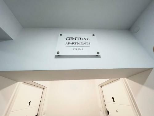 Central Studio Apartment 1, Tirana