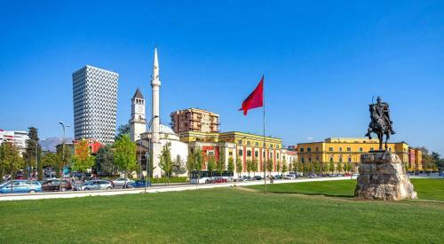 Central Studio Apartment 1, Tirana