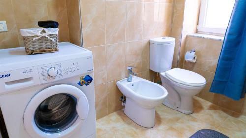 Easy Living Apartment