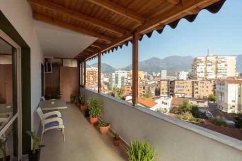Apartment With Big Balcony