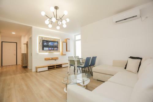 Miku Apartment-brand New At Wilson Squear
