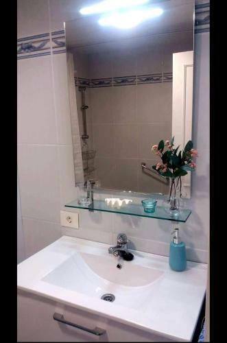 Apartamento Charming Holidays In Marti�nez Beach