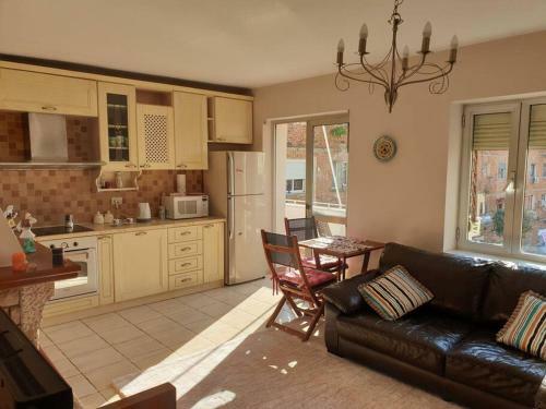 Belle Apartment