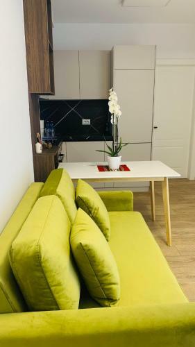 Proper Central Apartment