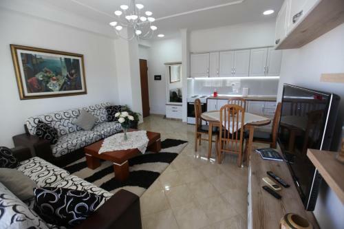 Arlini Apartment