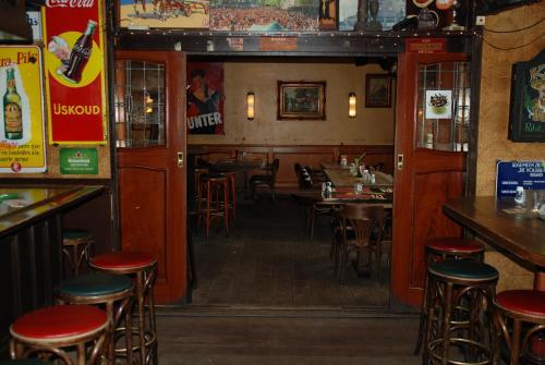 Hotel Caf� Restaurant Abina