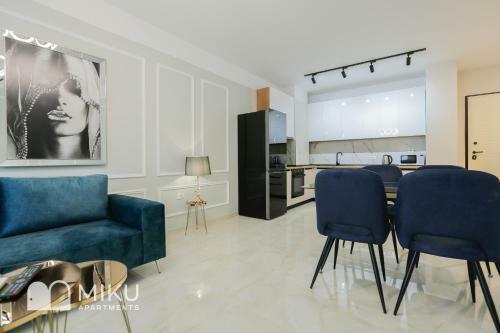 Miku Apartment - Vibrant 1bd Apartment At Olympic Residence