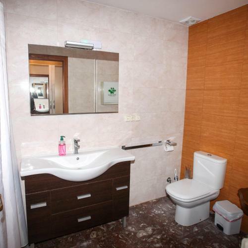 Hostal Pensi�n Como En Casa