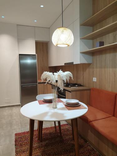 Apartment 5012