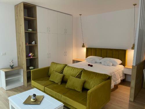 Sweet Home Apartment