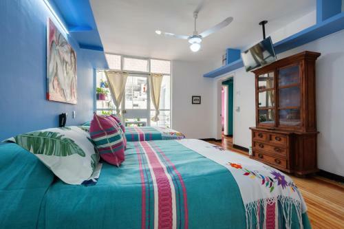 Casa Itzae B&b- Lincoln Park
