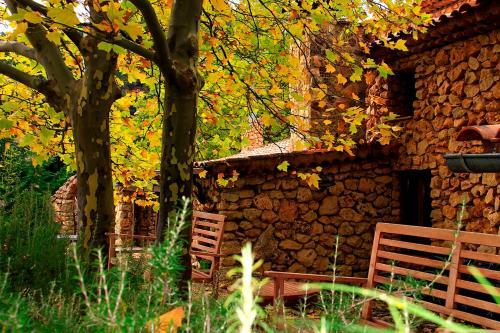 Bed & Breakfast Royo Guarde, Junto Al R�o Mundo