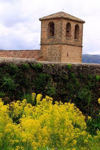 Bed & Breakfast Royo Guarde, Junto Al R�o Mundo