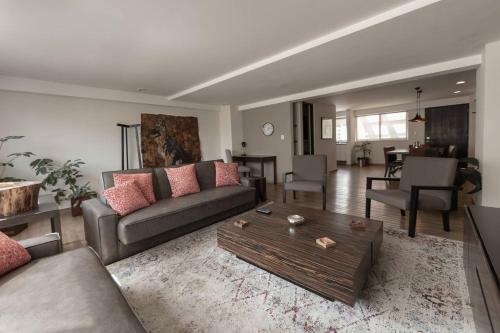 Apartamento 2 Dormitorios-condesa-alvaro Obregon St