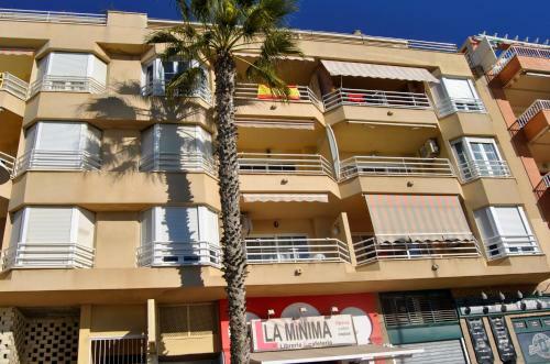 Apartamento Frente Al Mar,primera Linea de Playa