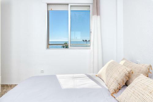 Amazing Sea View Apartment And Relax Area
